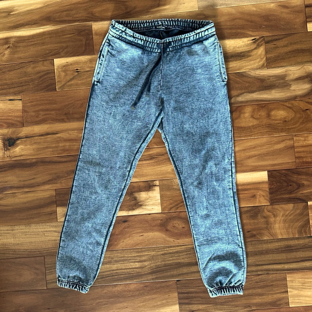TALENTLESS Gray Sweatpants